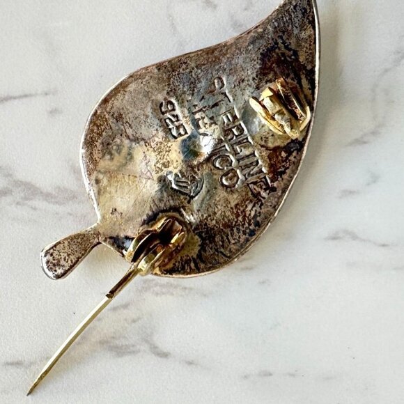 Mexican Abalone Leaf Brooch, Sterling Silver - Picture 4 of 10